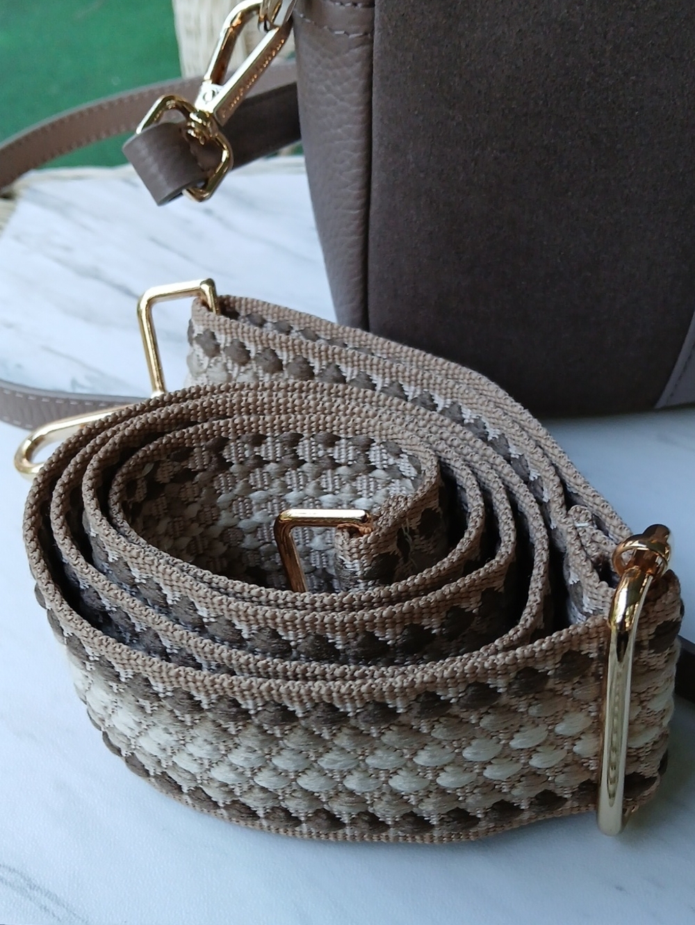 Pom Pom London City Crossbody Leather Bag - Picture 2 of 16